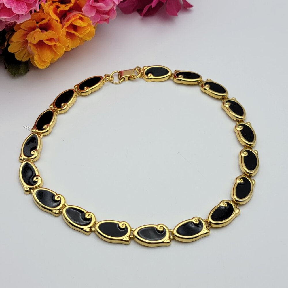 Vintage Gold Tone Black Enamel Oval Link Chain Collar Necklace 17"